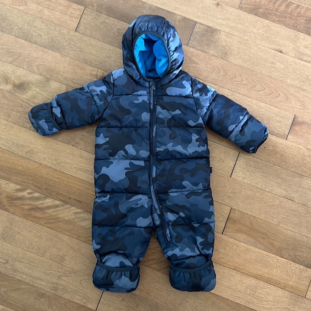 GAP Baby snowsuit